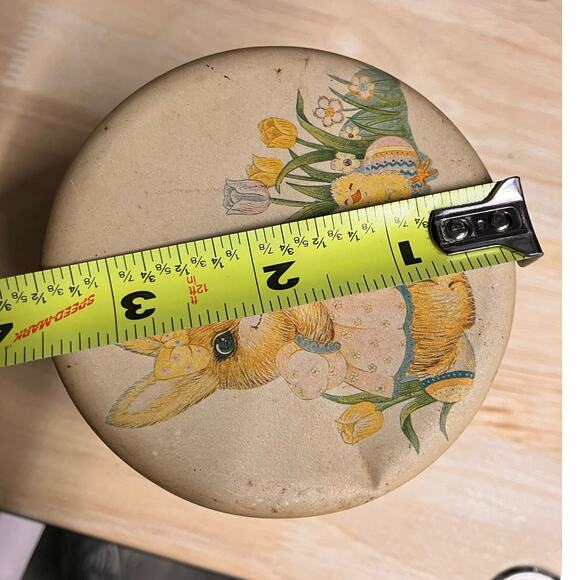 Wang's International 1987 Candy Tin, Bunnies, Ducks, Easter, Yellow Grannycore - Picture 10 of 11